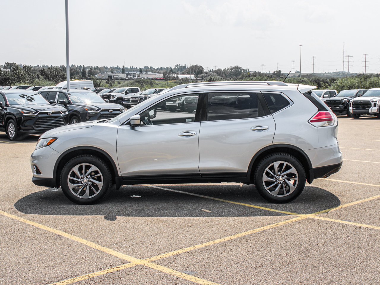 2016 Nissan Rogue AWD 4dr SL Grey Sherwood Park - photo #4