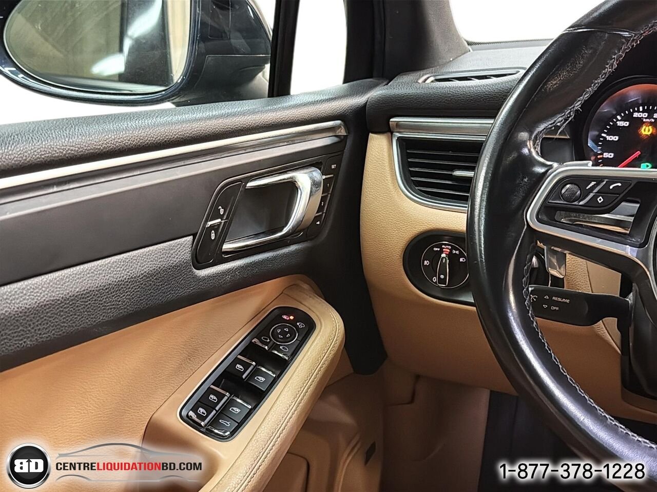 2018 Porsche Macan TI | BD0431 Blue Granby - photo #16