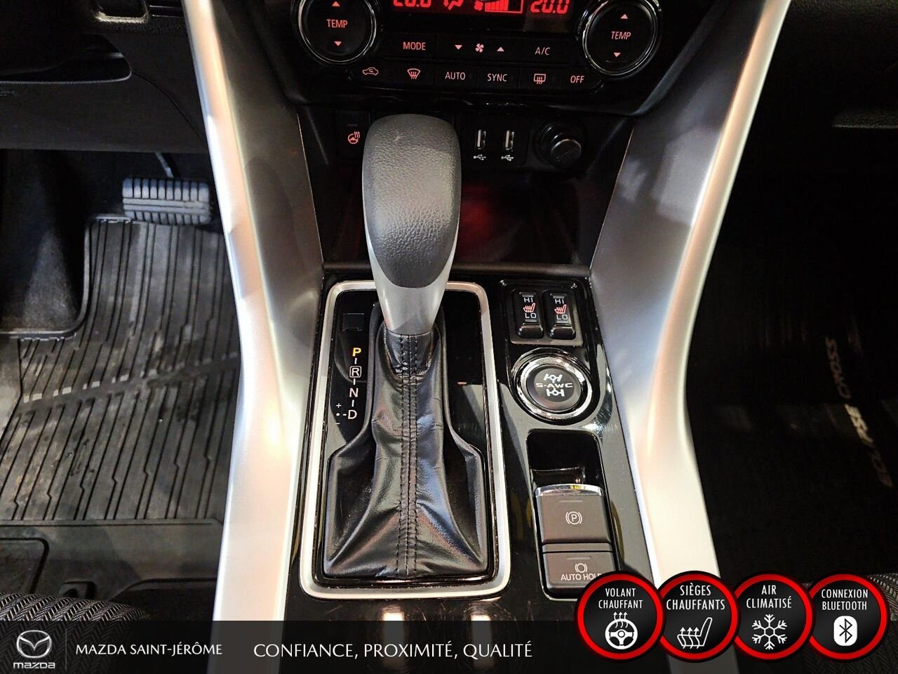 2025 Mitsubishi Eclipse Cross SEL | AWD | MAGS | PUSH START | Blue Saint-Jérôme - photo #17