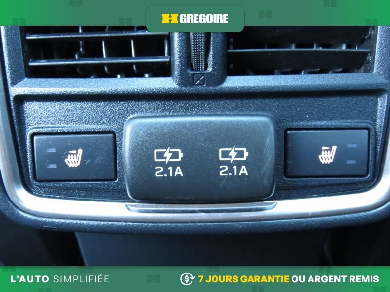 2019 Subaru Forester White Saint-Eustache - photo #28