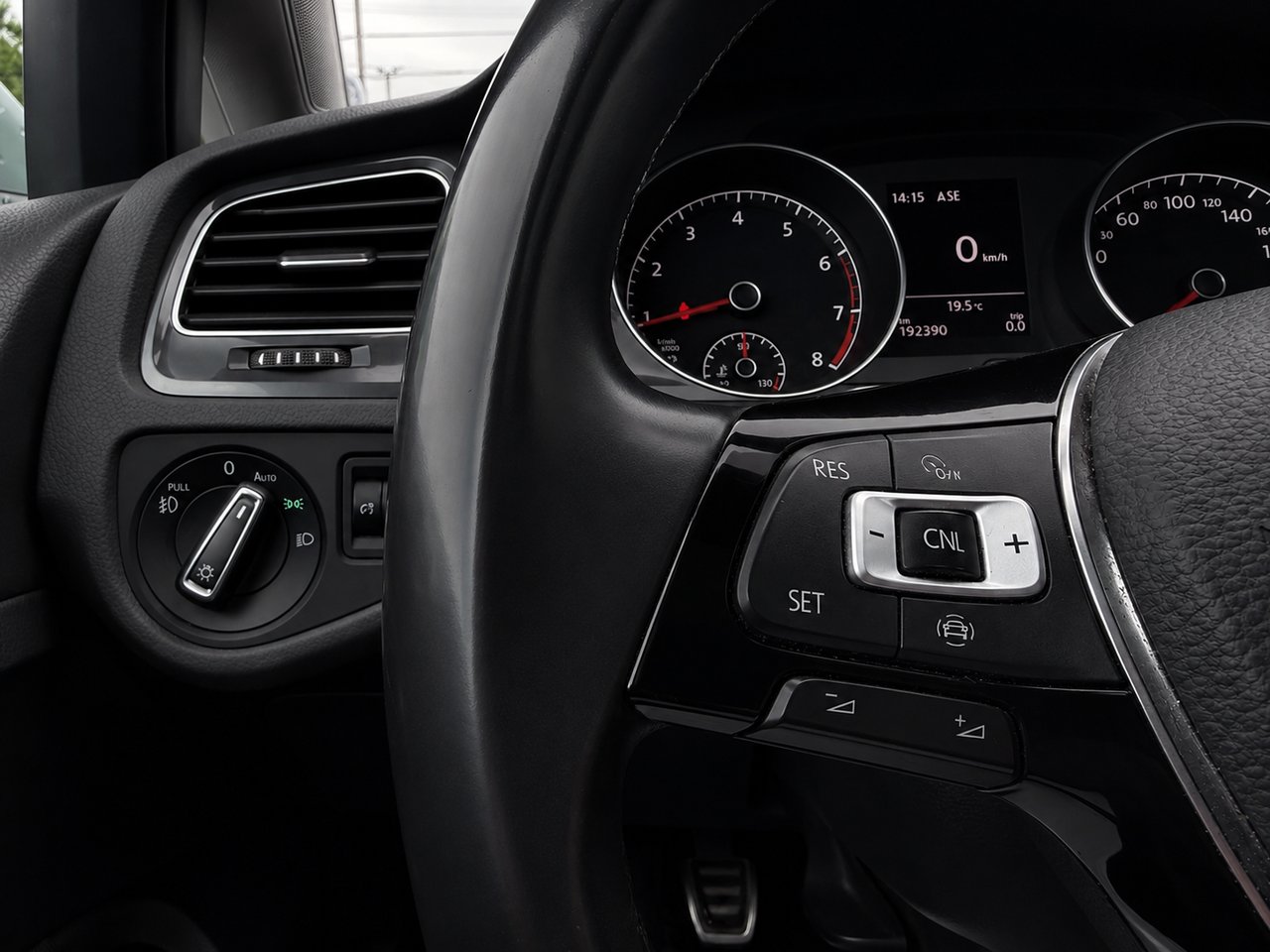 2019 Volkswagen Golf Alltrack White Châteauguay - photo #17