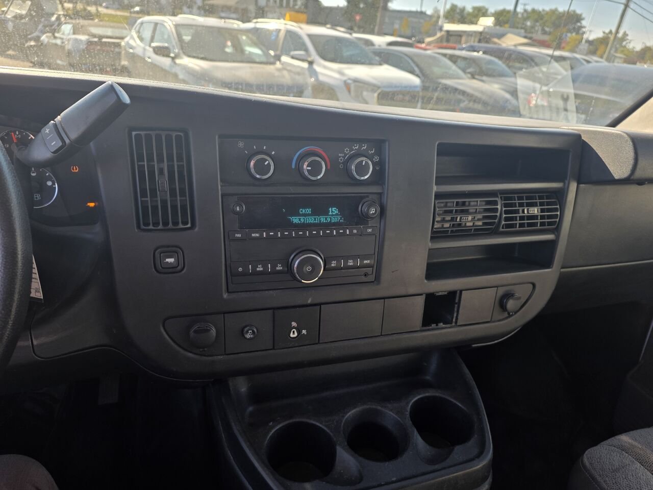 GMC Fourgonnette Savana utilitaire 2015 Blanc Longueuil, - photo #13
