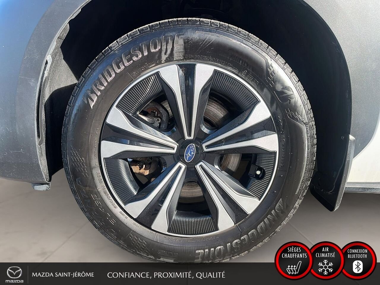 Subaru Solterra AWD | 100 % ÉLECTRIQUE | APPLE CARPLAY | EYESIGHT | DÉMARREUR À DISTANCE 2023 Blanc Saint-Jérôme - photo #11