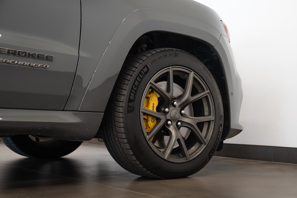 Jeep Grand Cherokee Trackhawk 4x4 2021 Gris Kirkland - photo #6