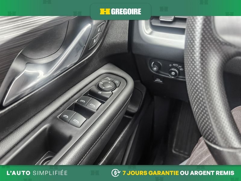 2024 GMC Terrain Grey Blainville - photo #19