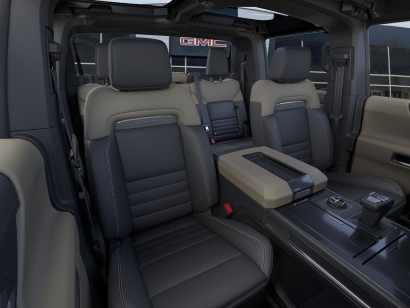 GMC HUMMER EV camion HUMMER EV PICKUP 2X eAWD SHORT BED CREW CAB (1SC) 2026 Noir complet Rivière-du-Loup - photo #5