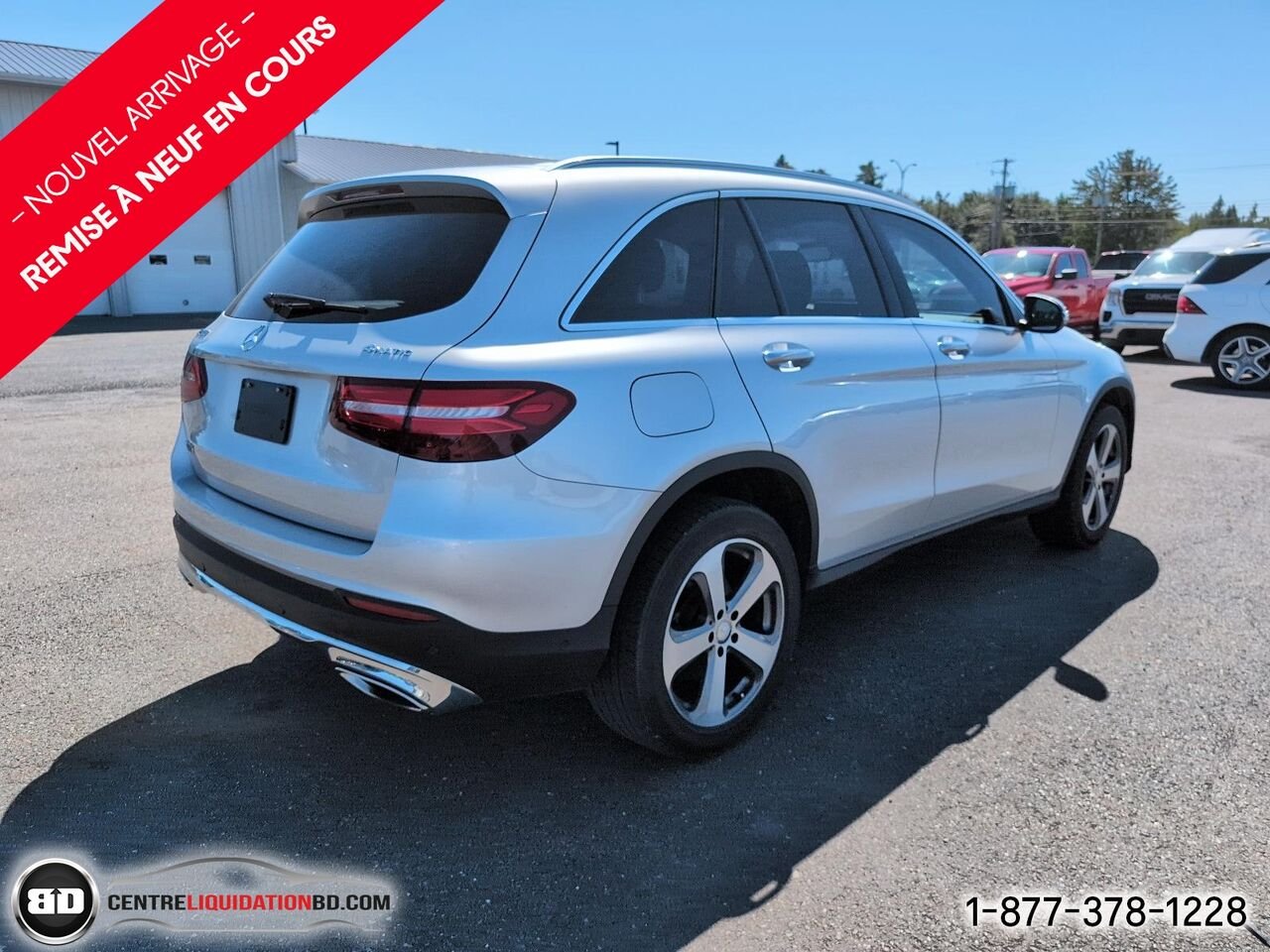 2017 Mercedes-Benz GLC GLC 300 4MATIC | BD0390 Silver Granby - photo #6