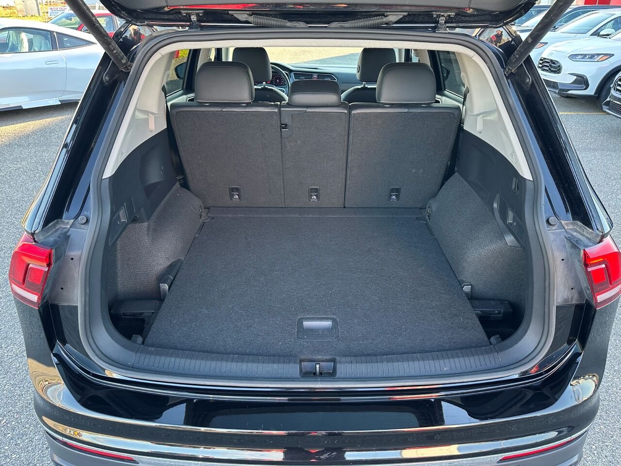 2024 VOLKSWAGEN TIGUAN SE/WOLFSBURG TIGUAN SE/WOLFSBURG Black Matane - photo #14