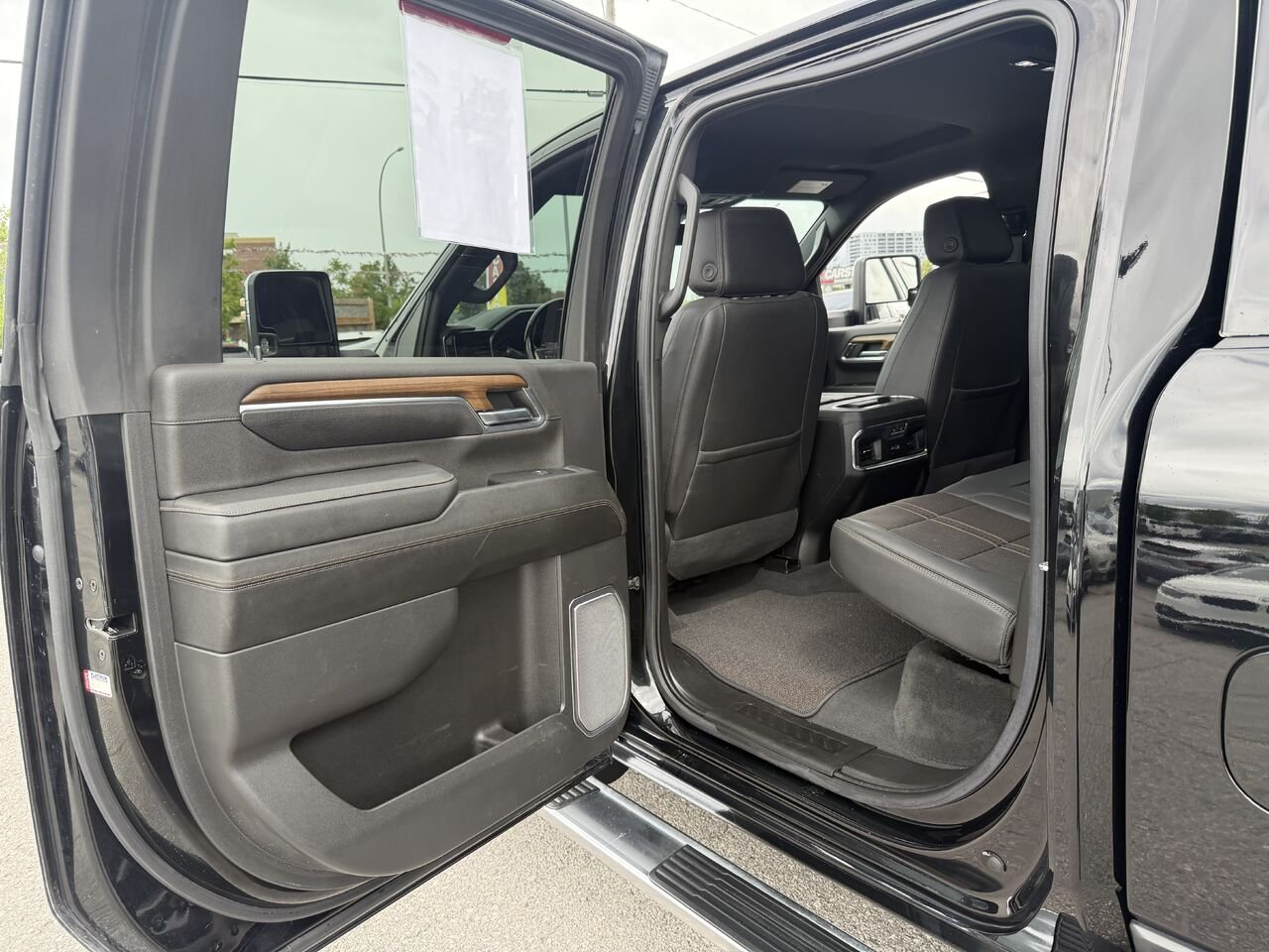 2024 CHEVROLET SILVERADO K3500 HIGH CTRY High Country cabine multiplace 4RM 172 po Black Gatineau - photo #14