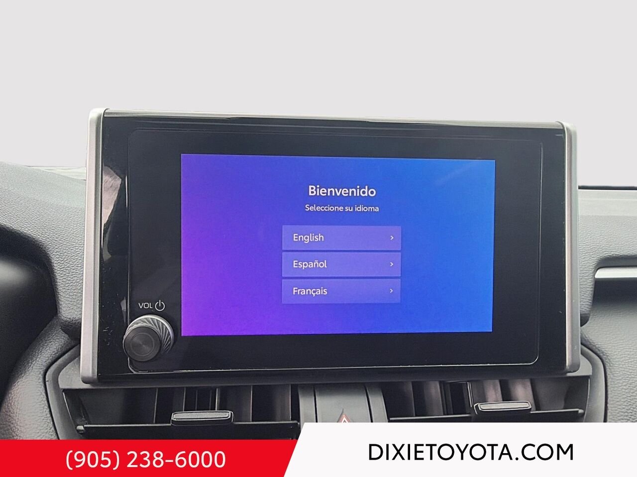 2025 Toyota RAV4 XLE AWD / CLEAN CARFAX / HEATED SEATS / MOONROOF / ALLOY WHEELS / CARPLAY AND ANDROID AUTO Black Mississauga - photo #14