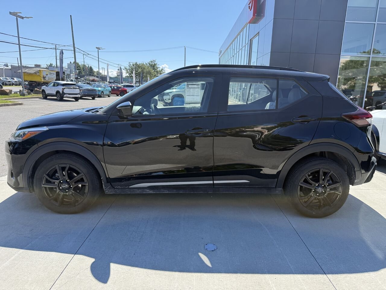 Nissan Kicks SR PRIVILEGE 2024 Noir Châteauguay - photo #1