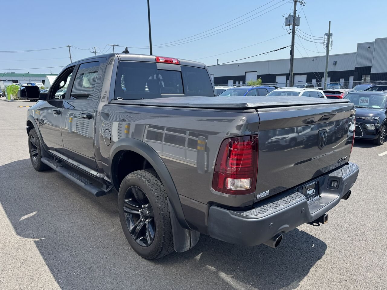 2023 Ram 1500 Classic Grey Saint-Eustache - photo #2