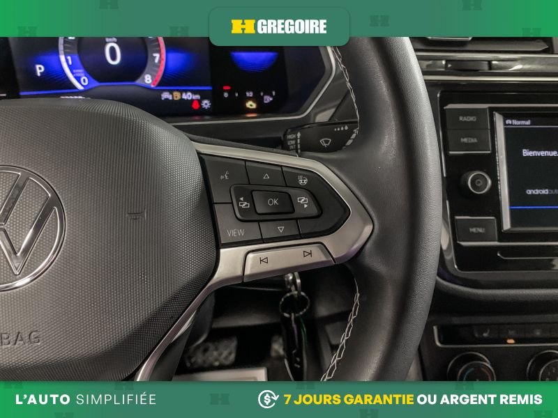 2022 Volkswagen Tiguan White Blainville - photo #17