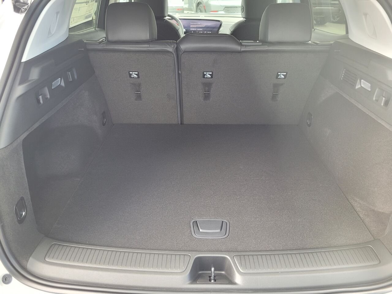 Buick Envision Privilégiée 4 portes TI 2026 Blanc irisé triple couche Thetford Mines - photo #11
