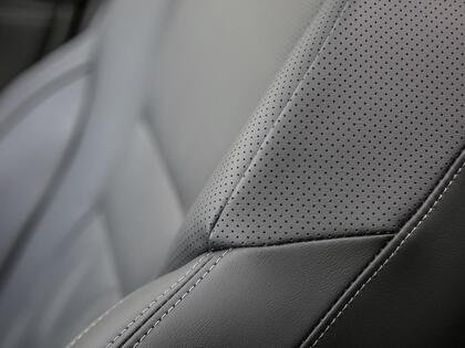 2025 Nissan Rogue 2-Tone Champagne Silver Metallic Blainville - photo #19