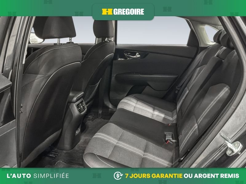 2022 Kia Forte Black Blainville - photo #31