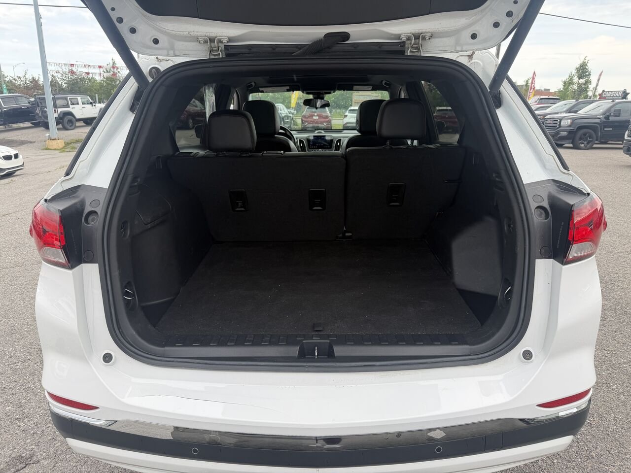 2023 CHEVROLET EQUINOX RS RS 4 portes TI White Gatineau - photo #17