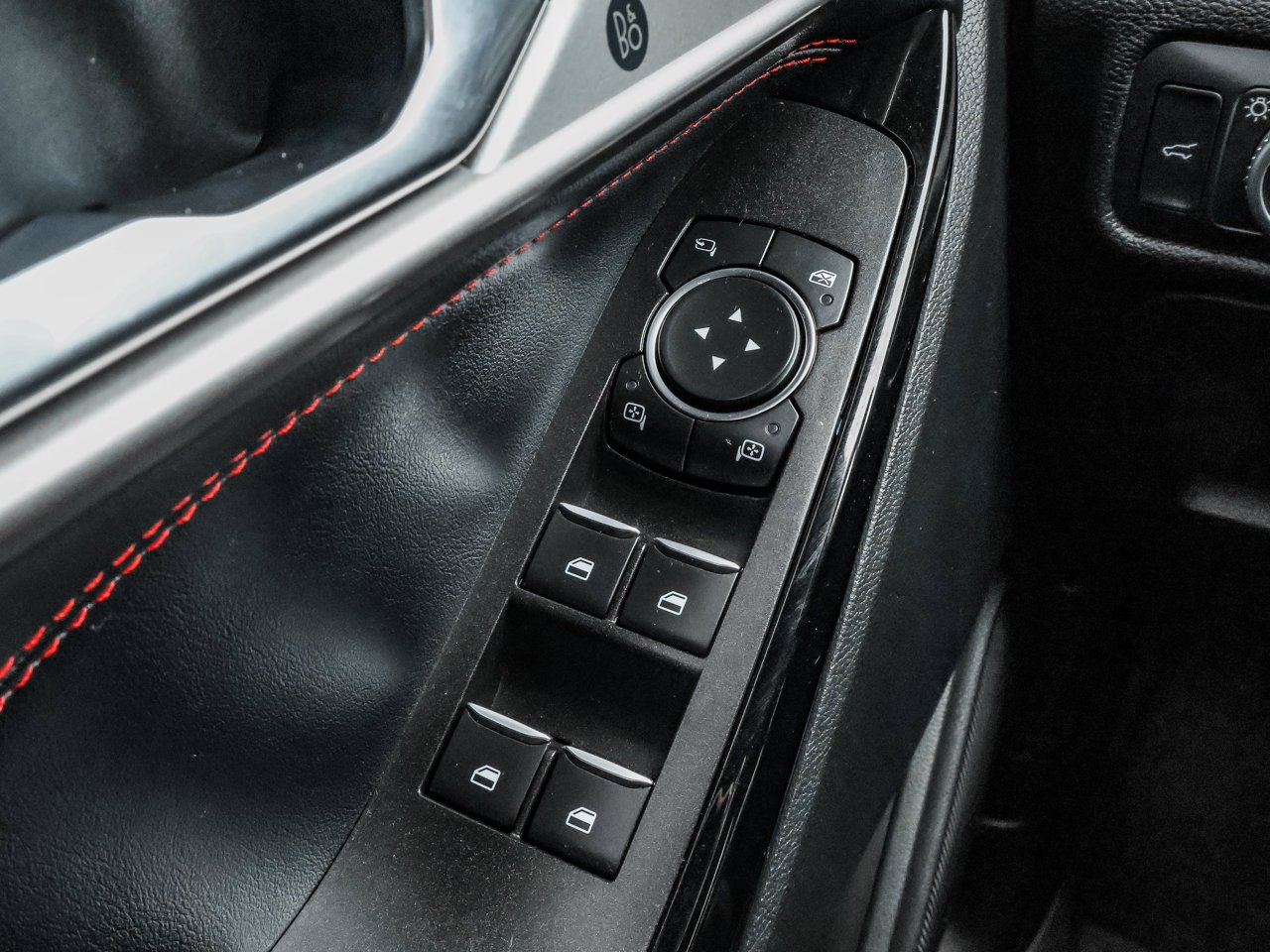 2022 Ford Explorer ST-Line 4WD Black Sherwood Park - photo #19