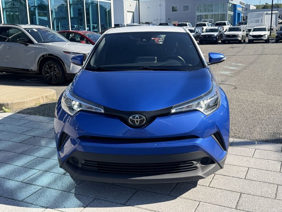 2019 Toyota C-HR 2019 Blue