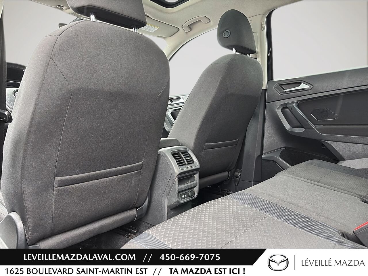 2021 Volkswagen Tiguan United 4MOTION Black Laval - photo #15
