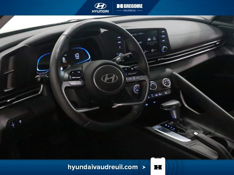 2025 Hyundai Elantra Black Laval - photo #15