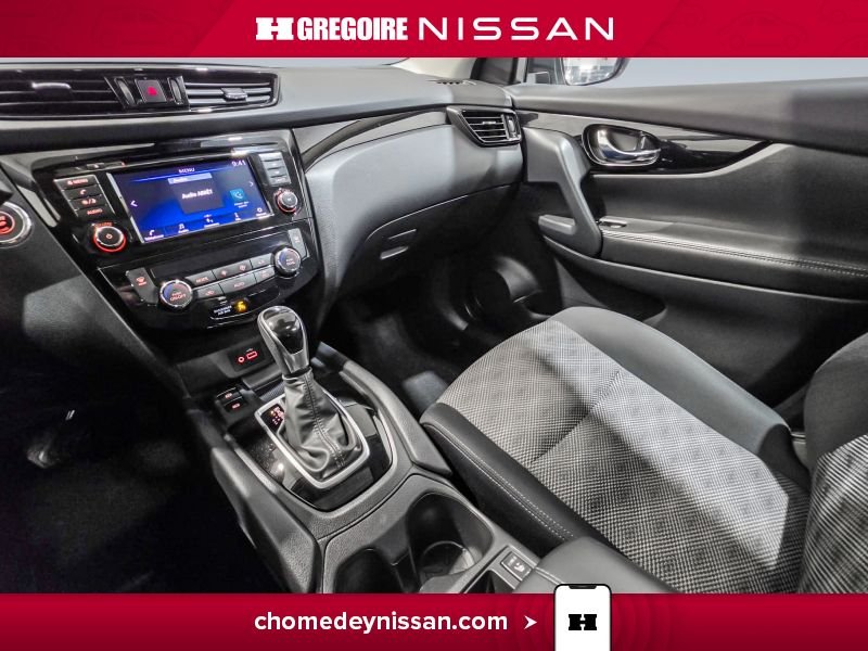 Nissan Qashqai 2023 Rouge Saint-Eustache - photo #24