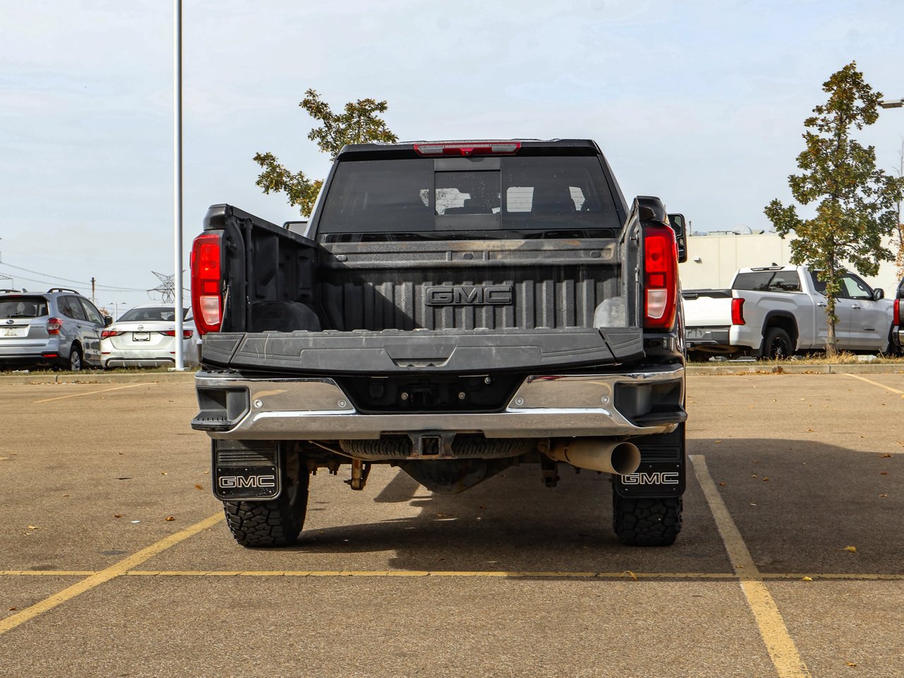 2024 GMC Sierra 3500HD 4WD Crew Cab 172 SLE Black Sherwood Park - photo #8