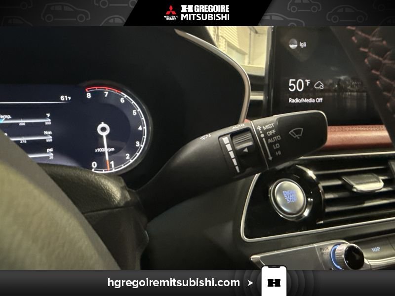 2023 Genesis G70 Grey Saint-Eustache - photo #23