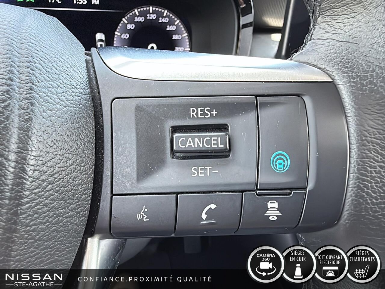 INFINITI QX60 LUXE | AWD | TOIT PANORAMIQUE | 7 PLACES | 2024 Noir Saint-Jérôme - photo #15