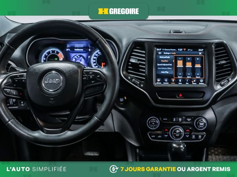 Jeep Cherokee 821880 | TRAILHAWK AWD AUTO A/C CUIR NAV GR ELECT MAGS CAM 2022 Gris Laval - photo #17