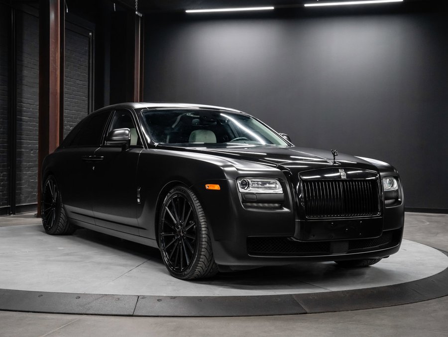 2012 Rolls-Royce Ghost 2012 gray