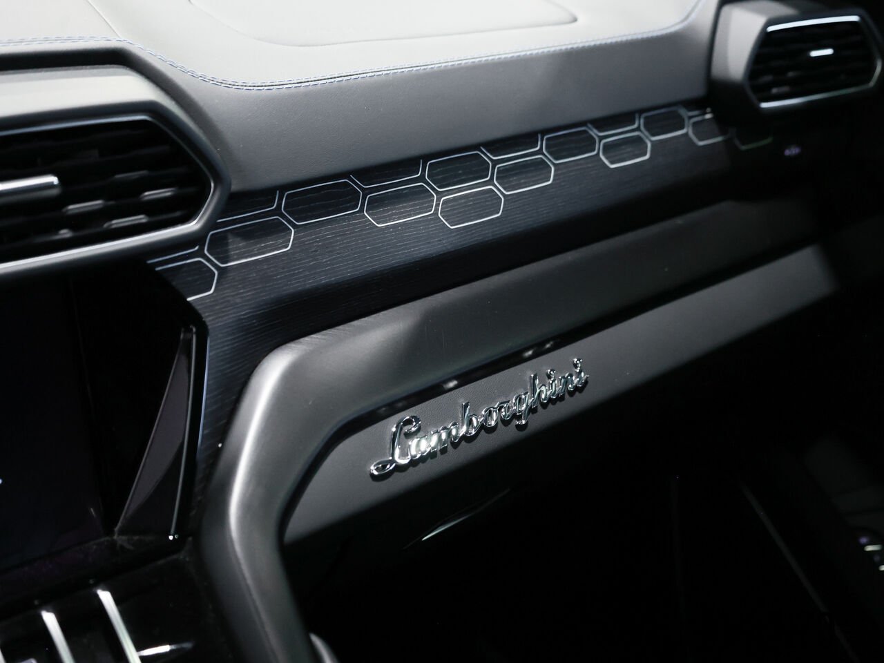 Lamborghini Urus S 2023 Gris Saint-Eustache - photo #17