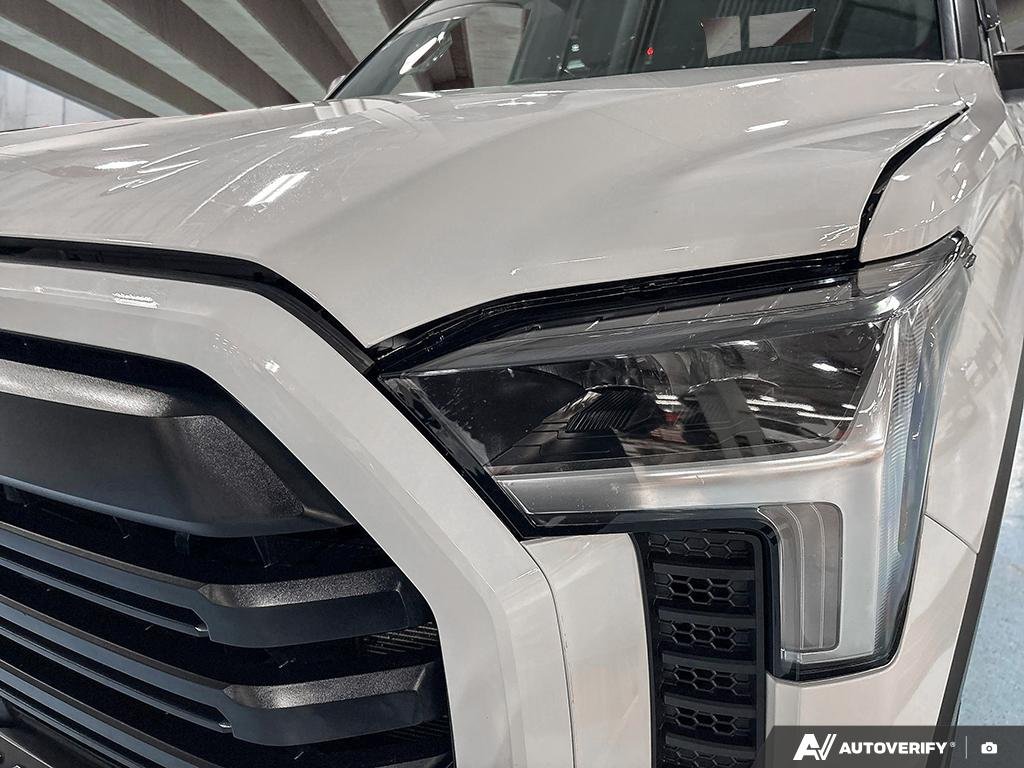2025 Toyota Tundra S2500072 | SR White Edmonton - photo #7