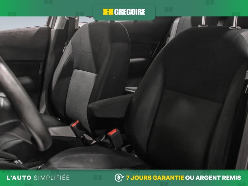 Nissan Kicks 2025 Gris Saint-Eustache - photo #13