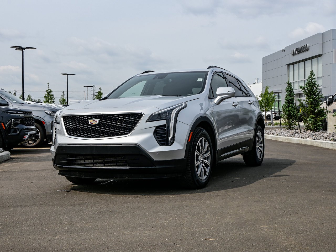 2021 Cadillac XT4 AWD 4dr Sport Grey Sherwood Park - photo #3