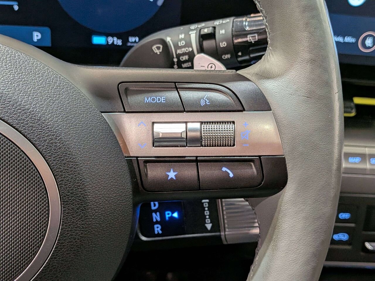 2024 Hyundai Kona Electric Ultimate FWD w/Sage-Green Interior Black Val-David - photo #15