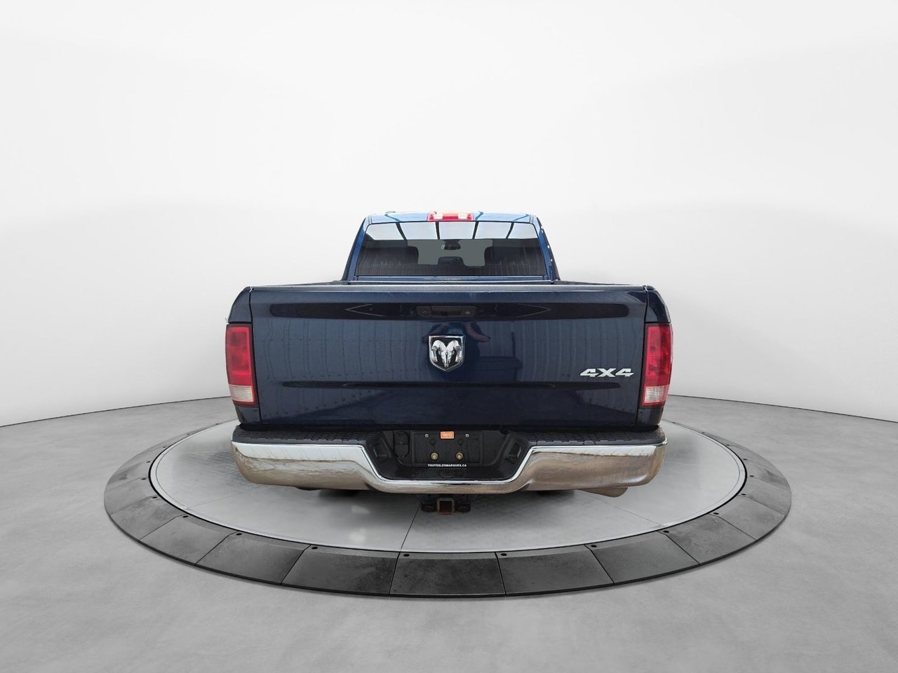Ram 1500 Classic 2023 Baie-Comeau - photo #2