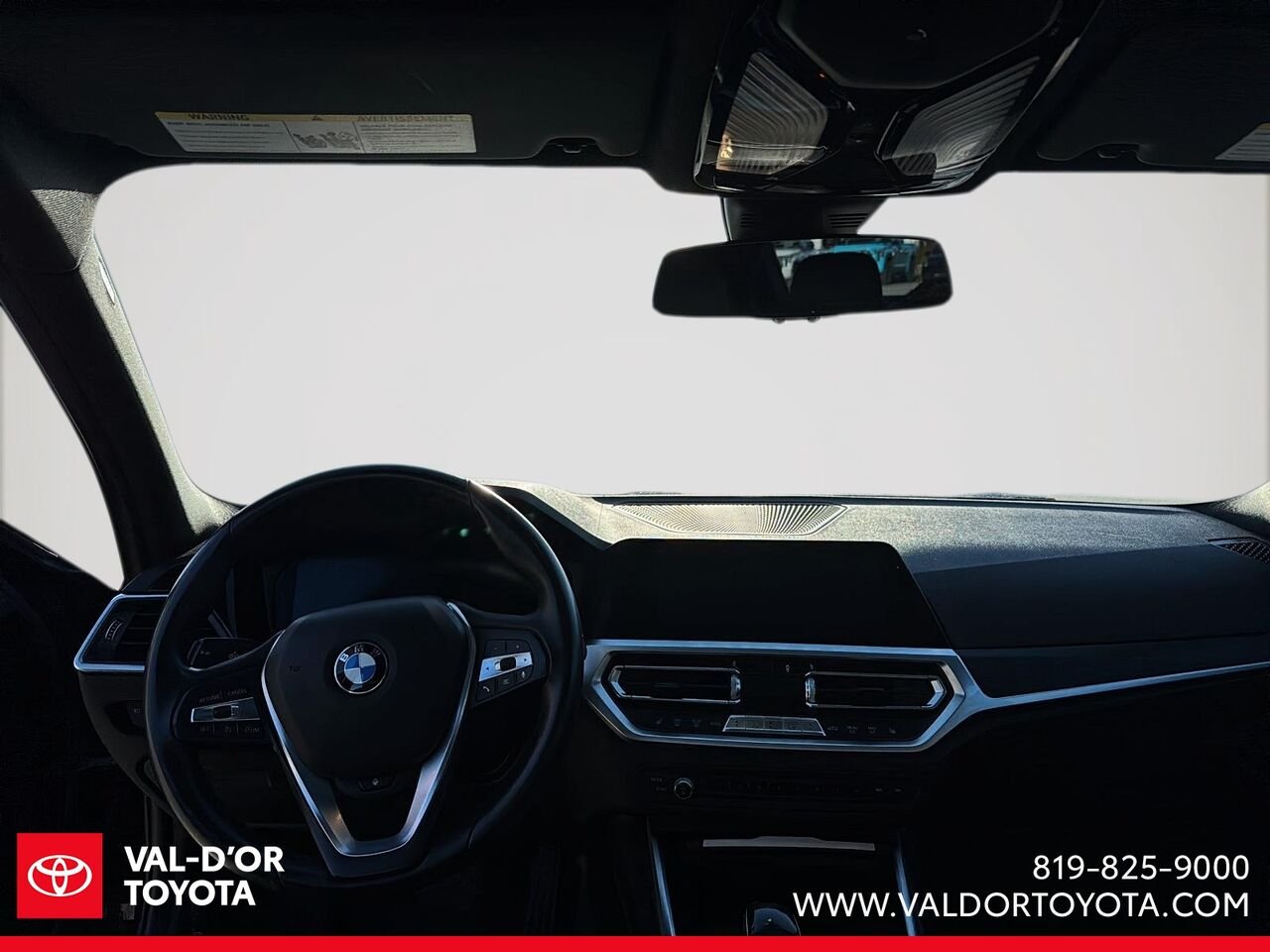BMW Série 3 330i xDrive berline 2019 Noir Val-d'Or - photo #9