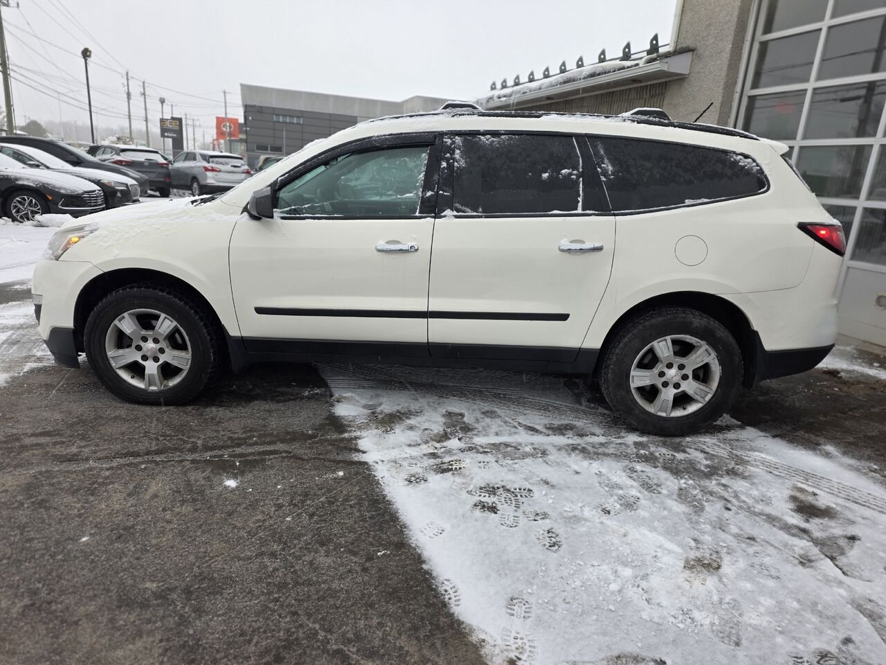 Chevrolet Traverse 2014 Blanc Longueuil, - photo #2