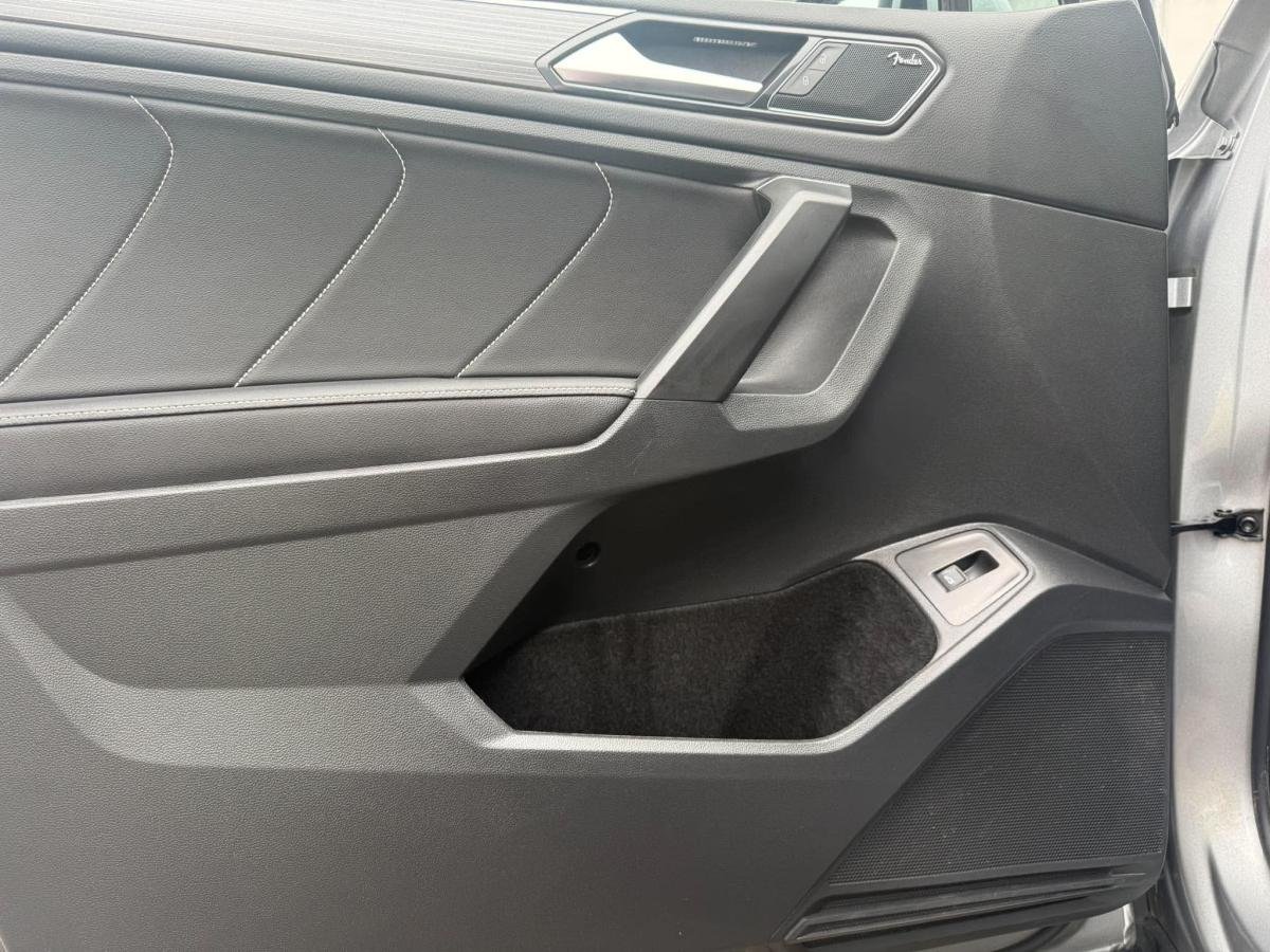 Volkswagen Tiguan 2022 Noir Donnacona - photo #24