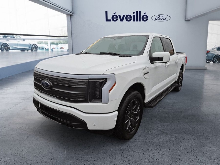 2022 Ford F-150 Lightning LARIAT 511A ** GOSSE BATTERIE ** TOW MAX ** TOIT PANO ** CARFAX CLEAN ** 5,5 pi White