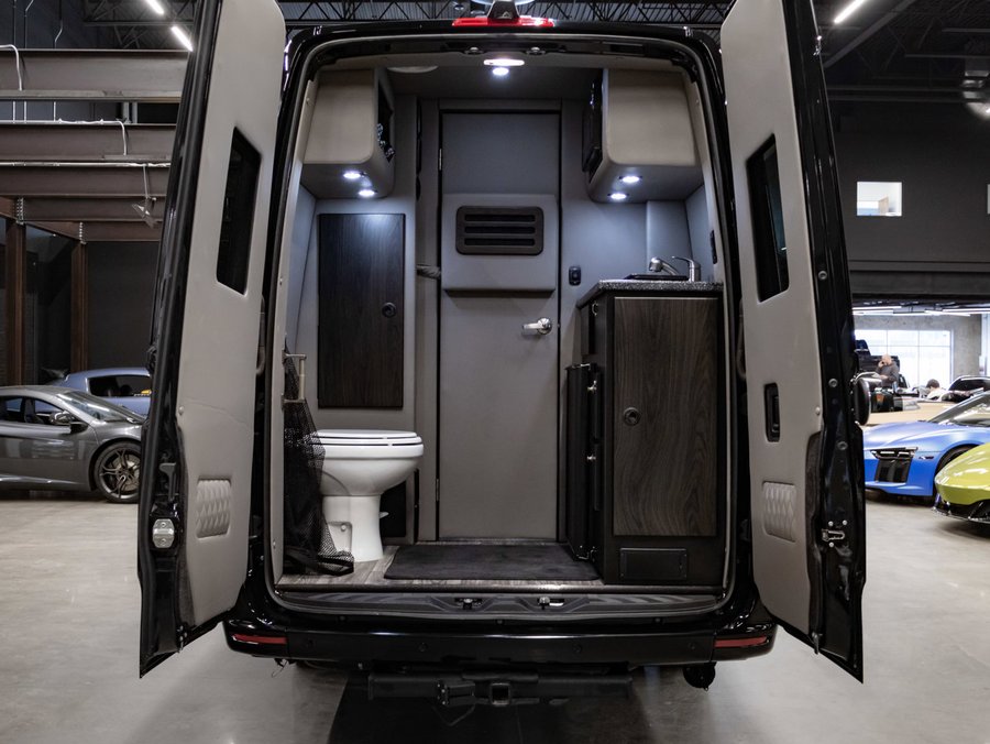 2020 Mercedes-Benz Sprinter 3500 Class B 2020 Black