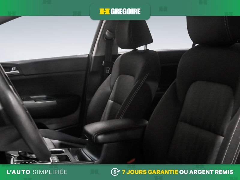 2021 Kia Sportage Black Blainville - photo #13