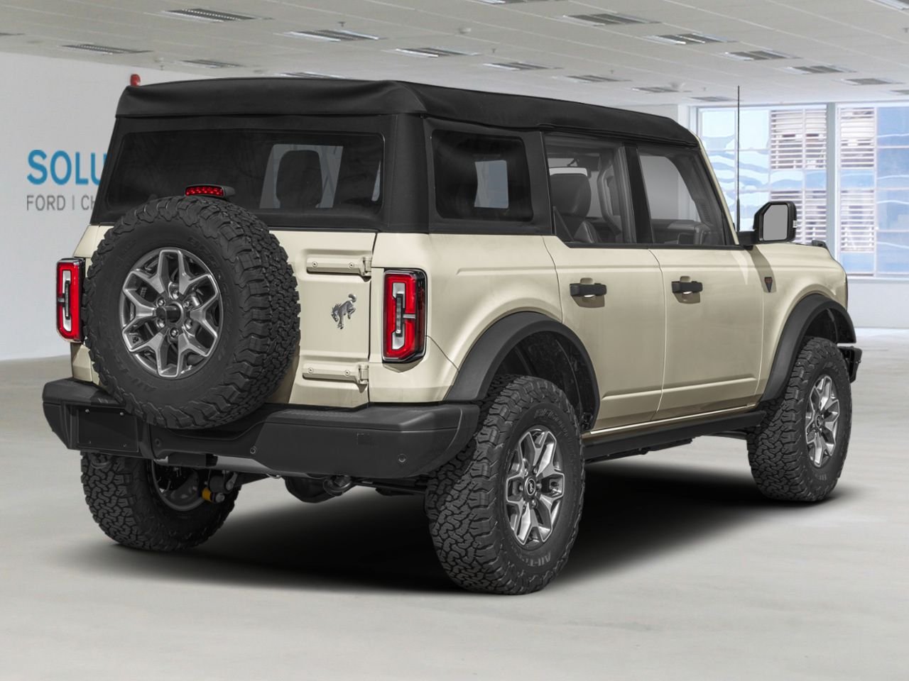 2026 Ford Bronco Desert Sand Châteauguay - photo #1