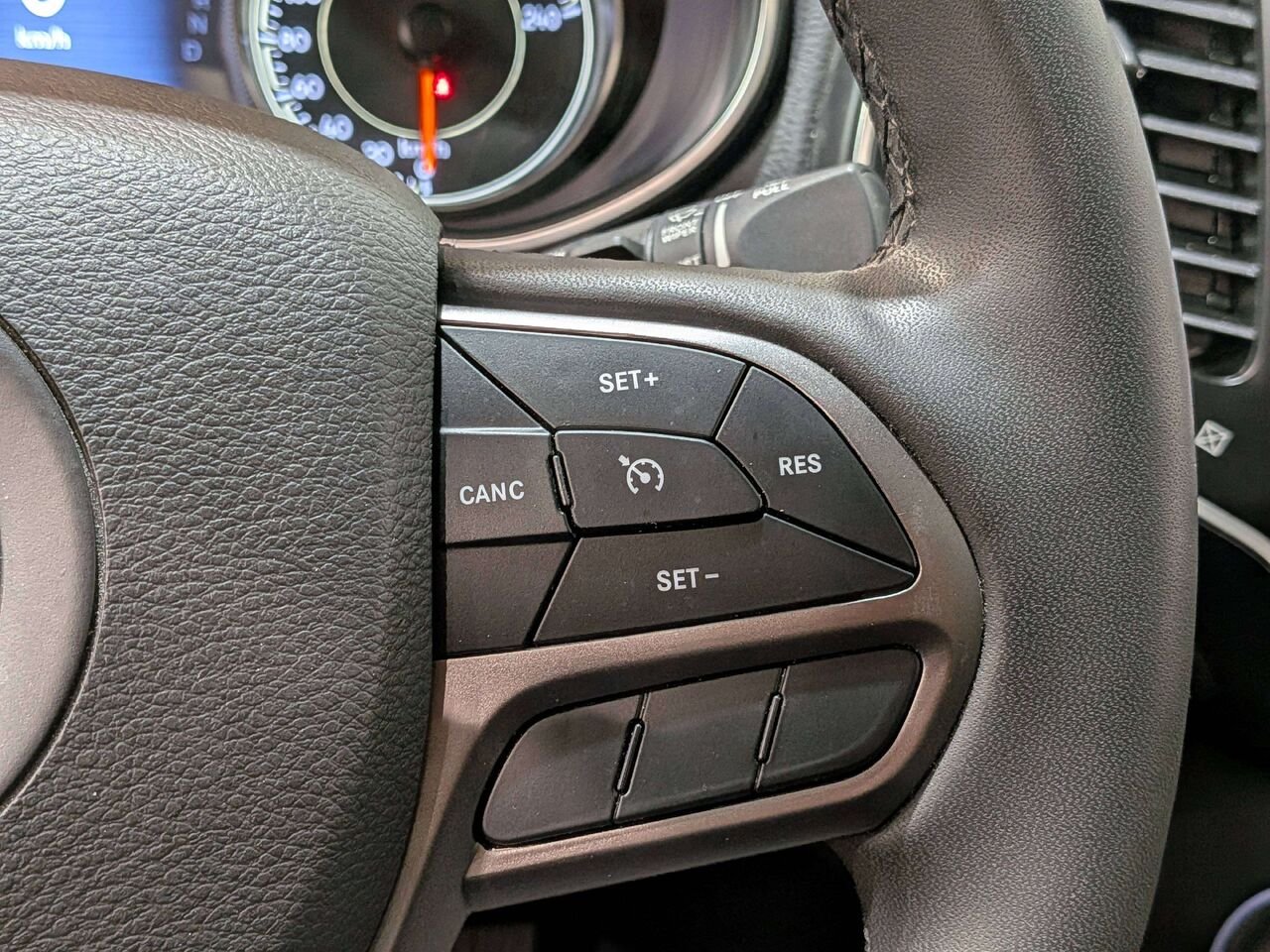 Jeep Cherokee 2022 Bleu Val-David - photo #16