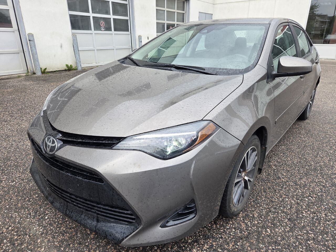 2017 Toyota COROLLA Grey Mont-Laurier - photo #0