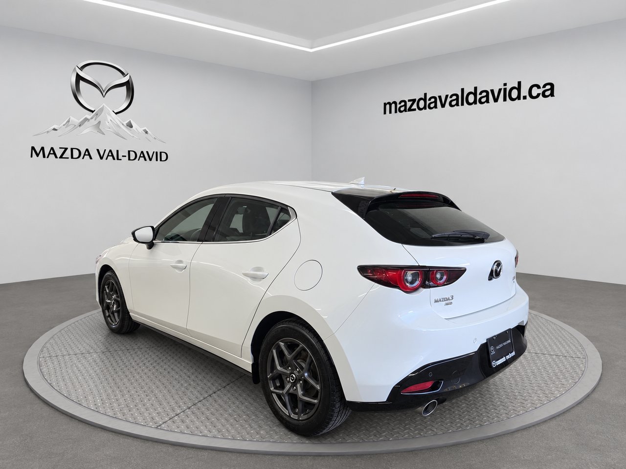 2023 Mazda Mazda3 Sport GT turbo i-ACTIV White Val-David - photo #2