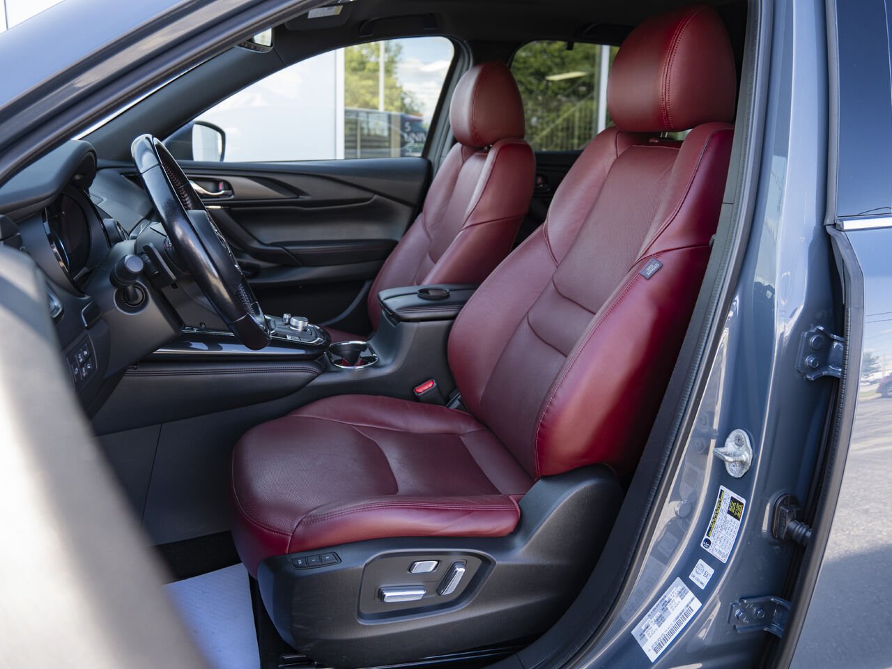 Mazda CX-9 B2609 | Édition Kuro TI 2022 Gris Val-d'Or - photo #7
