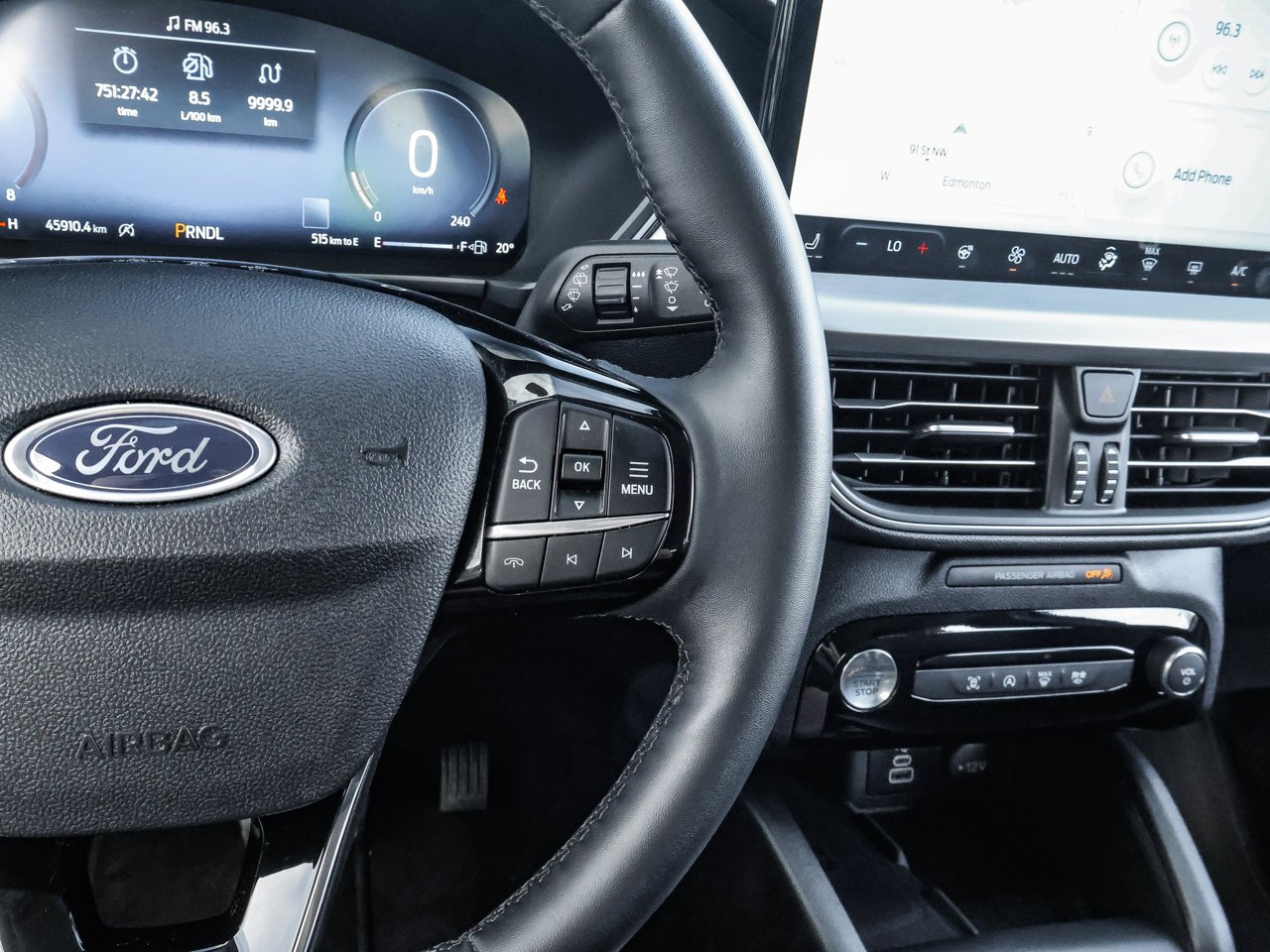 2025 Ford Escape Platinum AWD Grey Sherwood Park - photo #23