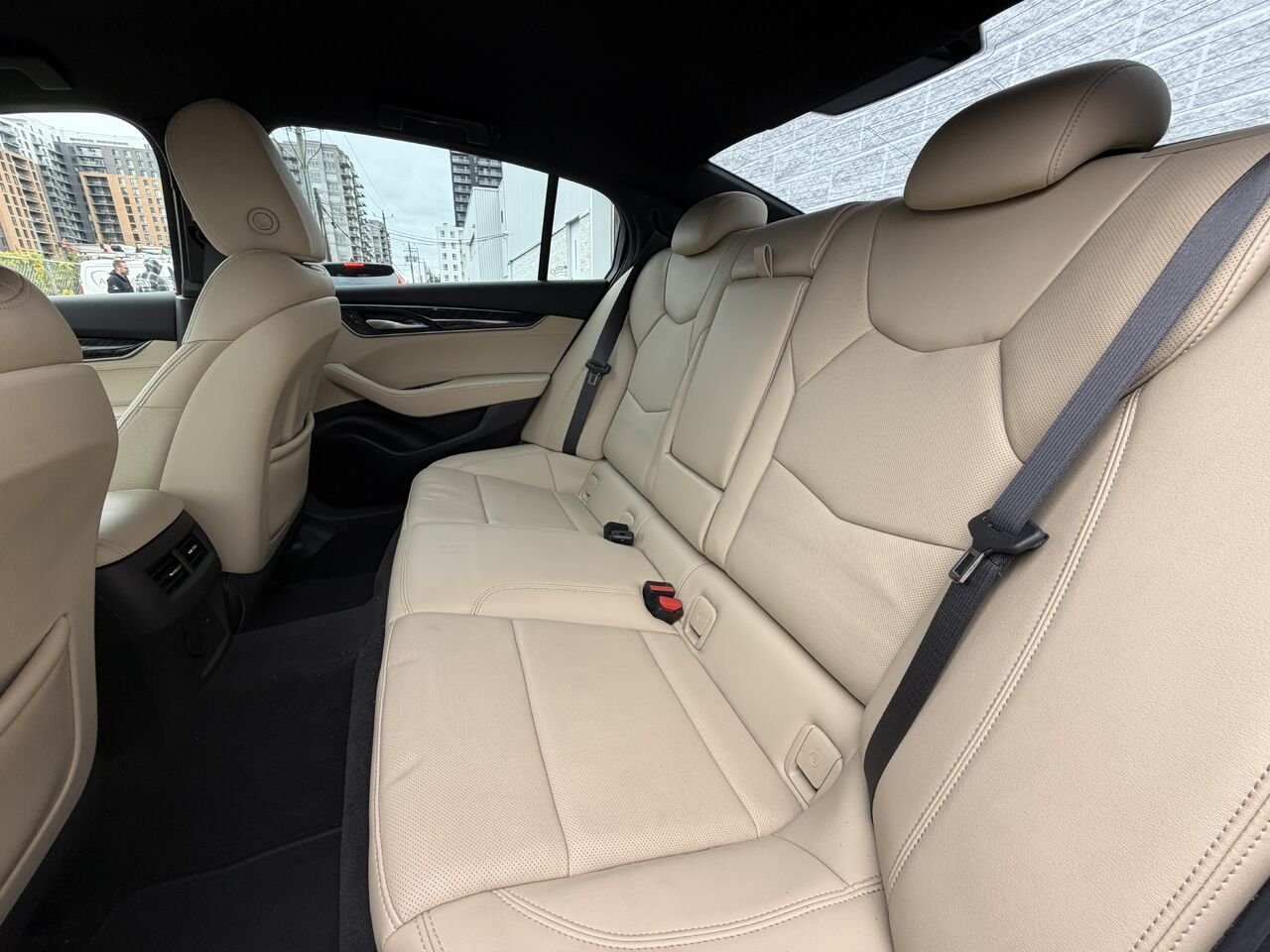 2021 Cadillac CT5 PREMIUM LUXURY AWD FINANCEMENT À PARTIR 3.99% White Laval - photo #9